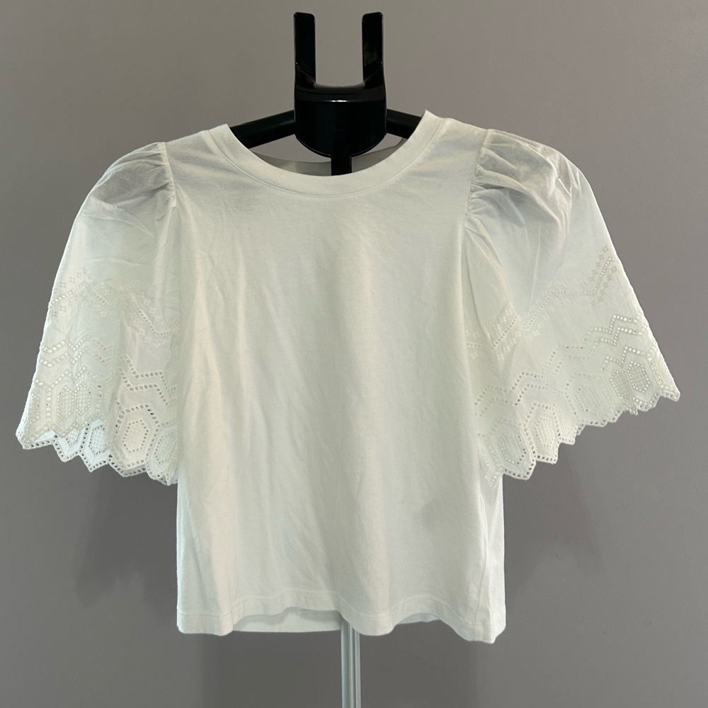 Banana Republic White Puff Sleeve Ruffled Blouse